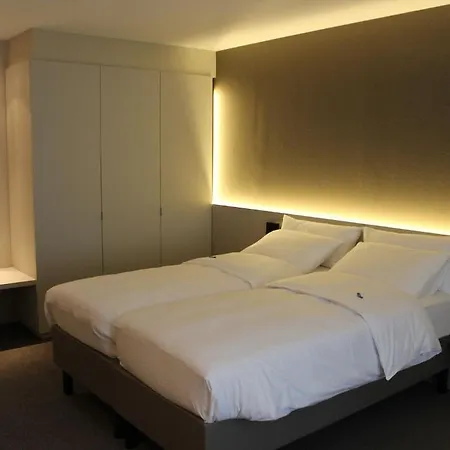 Hotel Astel 4*